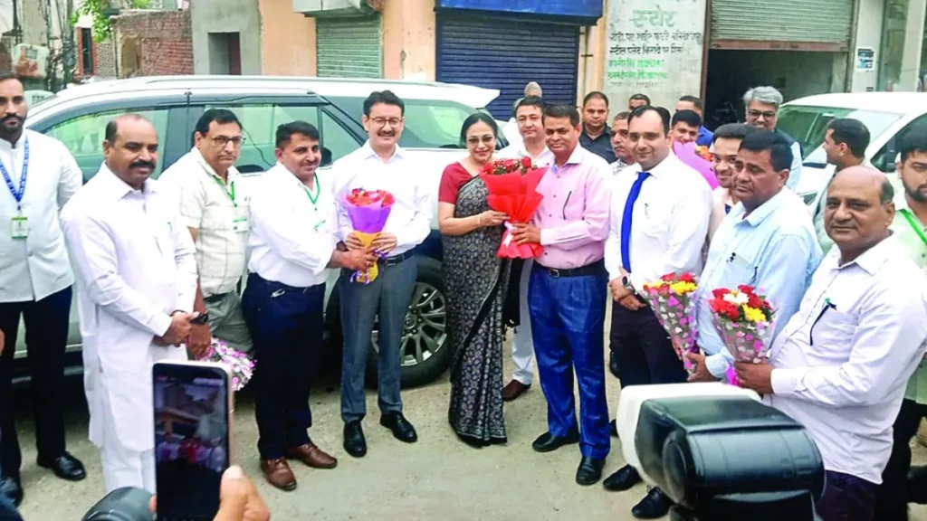 Kurukshetra News: नाबार्ड के शीर्ष अधिकारियों ने किया धुराला एमपैक्स का दौरा, पारदर्शी प्रबंधन की तारीफ
