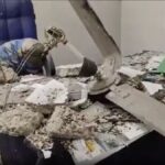 Hospital Ceiling Collapse: अलवर के हॉस्पिटल में पंखा और प्लास्टर गिरने से हादसा, डॉक्टर और मरीज पर गिरा मलबा-पंखा