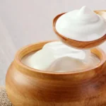 Keep Curd Fresh Monsoon: मानसून में बार-बार खट्टा हो जाता है दही? आज ही सुधारें ये 5 आम गलतियां