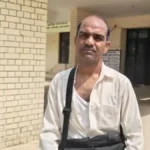 Sirsa News: सिरसा में एसआईआर फॉर्म मांगने गए बीएलओ को सरेआम पीटा, कपड़े फाड़े