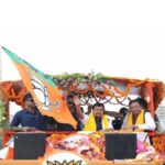Chandigarh News: लखनऊ में हुए रोड शो को लेकर चंडीगढ़ में शिकायत, धार्मिक भावनाएं आहत करने का आरोप