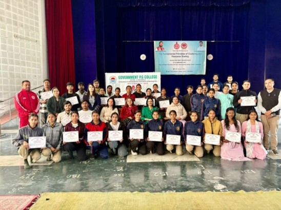 सेक्टर-1 कॉलेज में आत्मरक्षा कार्यशाला का समापन, विद्यार्थियों को आत्मरक्षा तकनीकों को वास्तविक जीवन...