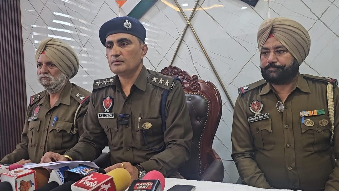 Rajpura News: घरेलू क्लेश का खौफनाक अंत: राजपुरा के गांव गंडियां खेड़ी में पति ने लोहे की रॉड मार कर...