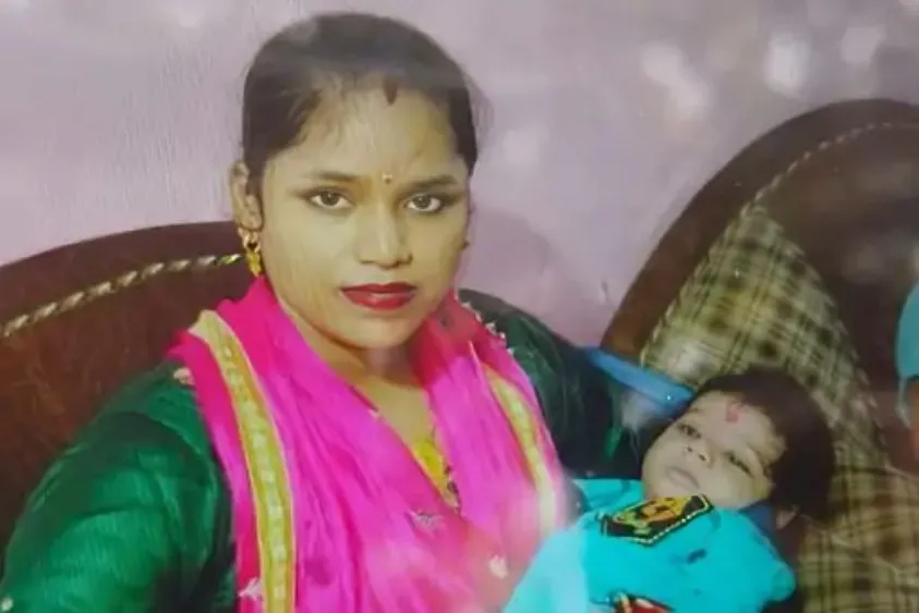  पानीपत में विवाहिता का सुसाइड: पति के मोबाइल में देखी 'गर्लफ्रेंड' की फोटो, फिर लगा लिया फंदा