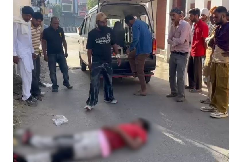  Punjab News: बठिंडा में सड़क पर सड़क मिला युवक का शव, नशे से मौत होने की आशंका