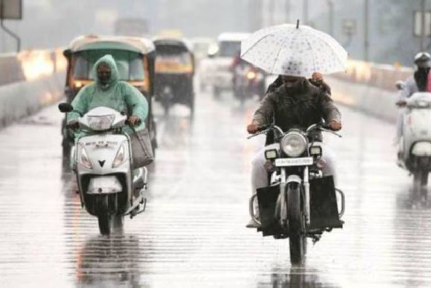  Weather Update: पंजाब के 22 जिलों में आंधी, बारिश और बिजली गिरने का अलर्ट, तापमान में 5.4 डिग्री की गिरावट