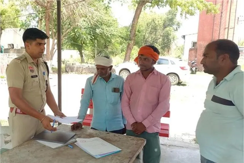  झज्जर अग्निकांड: खेत की आग ने ली 7 साल की सलोनी की जान, झुग्गी में जिंदा जली मासूम