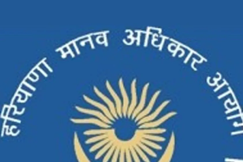  हिसार स्कूल कांड: छात्राओं को 'मुर्गा' बनाने पर मानवाधिकार आयोग सख्त, DC और SP से मांगी रिपोर्ट