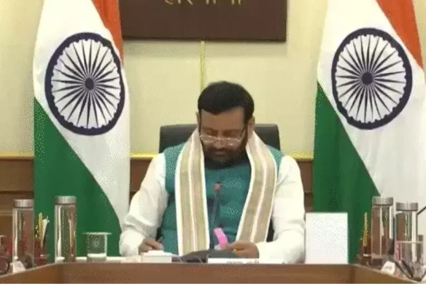  Haryana Cabinet Decisions: हरियाणा कैबिनेट का बड़ा फैसला, बीसीए-बीसीबी सर्टिफिकेट हुए वैध, एनसीआर में चलेंगी सिर्फ सीएनजी-ईवी गाड़ियां
