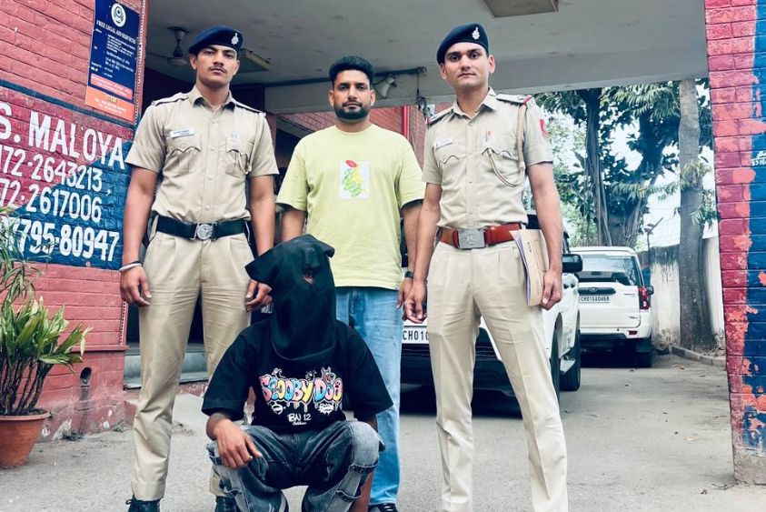  Chandigarh Crime News: देसी कट्टा-पिस्टल के साथ पकड़ा गया अवैध हथियार सप्लायर