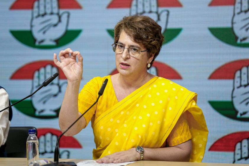  संघीय ढांचे को बदलने की साजिश था विधेयक, विपक्षी एकजुटता की जीत हुई: प्रियंका गांधी