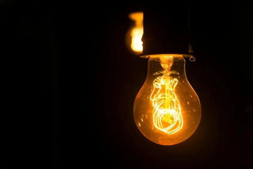  दिल्ली में बिजली कनेक्शन का नया नियम: अब नहीं होगा साइट इंस्पेक्शन, सीधे घर आएगी पावर सप्लाई