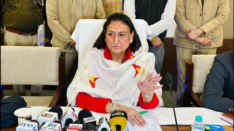  Ludhiana News: लुधियाना में 9 लड़कियों के लापता होने पर पंजाब महिला आयोग सख्त, पुलिस कमिश्नर से मांगी रिपोर्ट