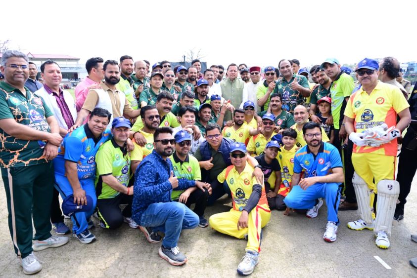  Uttarakhand News: सीएम पुष्कर सिंह धामी ने महाराणा प्रताप स्पोर्ट्स कॉलेज में किया क्रिकेट टूर्नामेंट का शुभारंभ