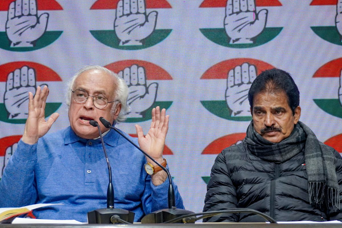 कांग्रेस शुरू करेगी 'मनरेगा बचाओ संग्राम', ‘वीबी-जी राम जी अधिनियम’ को न्यायालय में चुनौती देगी