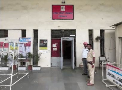  Punjab News: लुधियाना में DC ऑफिस और रेलवे ट्रैक को उड़ाने की धमकी, खालिस्तान नेशनल आर्मी के नाम से आया ईमेल