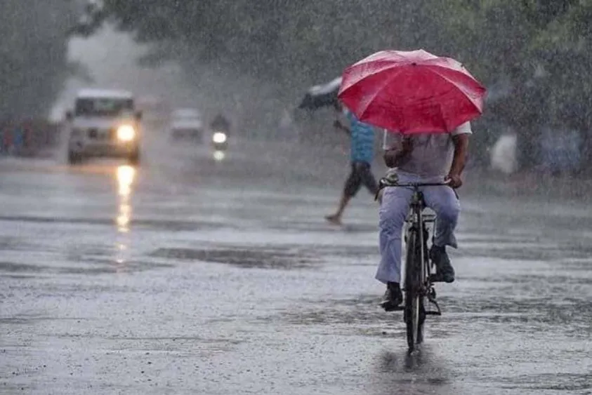  हरियाणा में राहत की फुहार: आज 18 जिलों में आंधी-बारिश का अलर्ट, लू से मिलेगी निजात