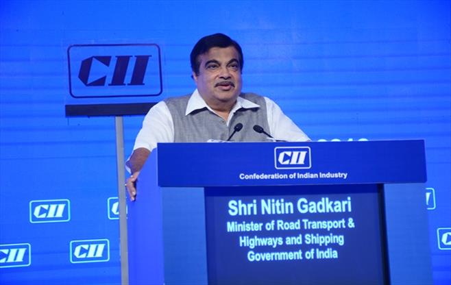 जिम्मेदारी से वाहन चलाने को बढ़ावा देने को ‘ग्रेड’ आधारित ड्राइविंग लाइसेंस प्रणाली लाने की तैयारी