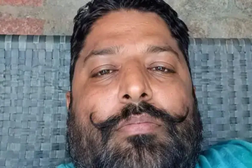  कुरुक्षेत्र सड़क हादसा: पिहोवा में तेज रफ्तार कार ने किसान को कुचला, दो बेटियों के पिता की मौत