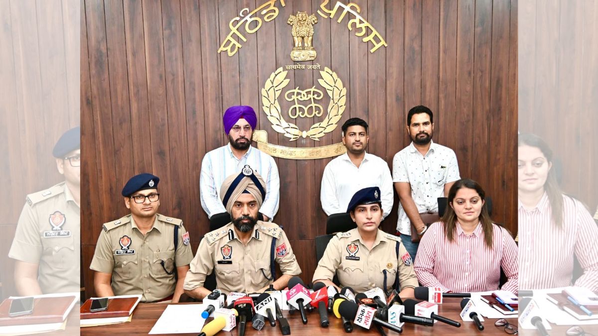 Bathinda News: बठिंडा में पेट्रोल बम फेंकने वाले खुईयां सरवर निवासी दो युवक गिरफ्तार] हिरासत से भागने के प्रयास में दोनों घायल