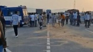 Ajmer Road Accident: अजमेर में ट्रेलर की टक्कर से बाइक सवार रिटायर्ड टीचर और पत्नी की मौत, चालक फरार