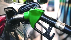 Automobile News: पेट्रोल के बाद अब डीजल की बारी, सरकार ला रही है 15% आइसोब्यूटेनॉल ब्लेंडिंग का महाप्लान