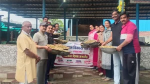 Ladwa News: भारत विकास परिषद ने अनूठे ढंग से मनाया स्थापना दिवस, गौ-ग्रास सेवा कर दिया राष्ट्र निर्माण का संदेश