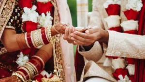 Bhiwani News: भिवानी में अग्रवाल समाज का बड़ा फैसला: शादियों में मिठाई के डिब्बों पर रोक, मिलनी तय हुई ₹100