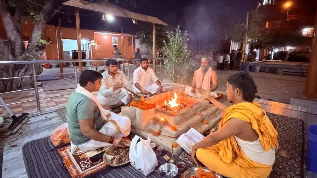 Bhiwani News: सिद्ध पीठ बाबा जहर गिरि आश्रम के पीठाधीश्वर बोले- मंत्रों को चैतन्य करती है गुप्त नवरात्रि की अग्नि