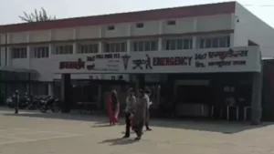 Bhiwani Road Accident: बहल में दो बाइकों की भीषण भिड़ंत, एक शख्स की मौत, 10 साल की बच्ची घायल
