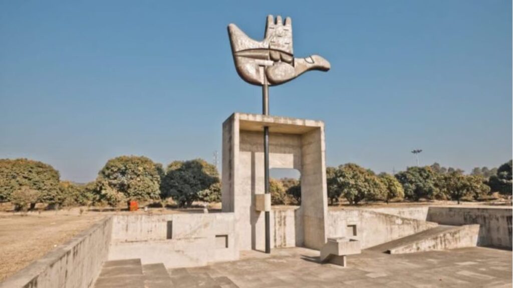 Chandigarh: चंडीगढ़ में पहला फुली डिजिटल म्यूजियम बनाने की तैयारी, ली कॉर्बूजिए सेंटर में मिलेगा 3D और VR का अनोखा अनुभव