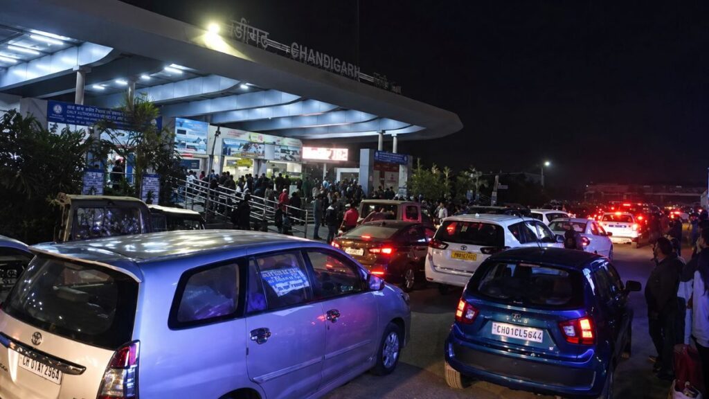 Chandigarh News: रेलवे स्टेशन के बाहर जाम खत्म करने का ब्लूप्रिंट तैयार, संयुक्त सर्वे के बाद बनी कार्ययोजना