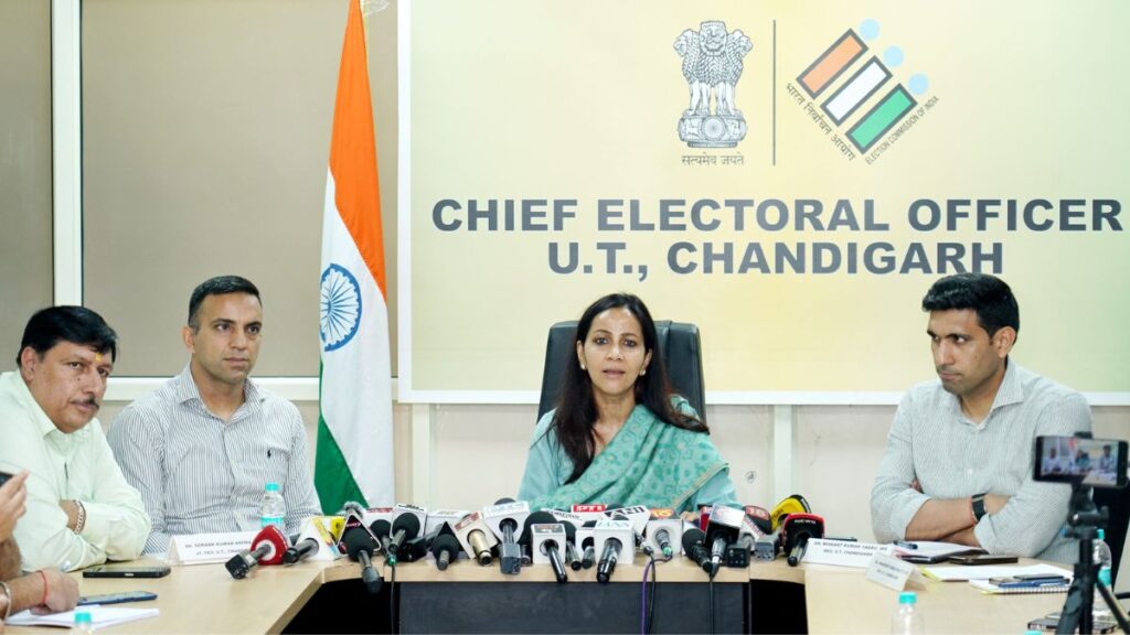 Chandigarh News: एसआईआर के पहले चरण में 87.19 फीसदी मतदाताओं का सत्यापन पूरा, 66 हजार नामों की होगी जांच