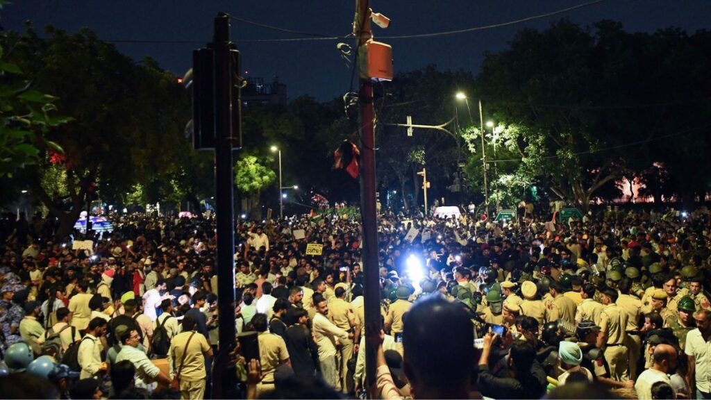 Delhi CJP Protest: कॉजपा के प्रदर्शन स्थल जंतर-मंतर पर संक्रामक वायरल बुखार फैलने की आशंका