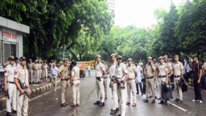 Delhi News: जंतर-मंतर पर प्रदर्शन से जुड़े फर्जी सोशल मीडिया पोस्ट पर दिल्ली पुलिस की कड़ी नजर