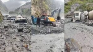 Doda Cloudburst: डोडा में बादल फटने से सड़कें मलबे में दबीं, राहत कार्य जारी , मुंबई में 380 मिमी बारिश, स्कूल-कॉलेज बंद