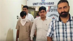 Fatehabad News: फतेहाबाद में ACB का बड़ा एक्शन, भट्टू थाने का SI रामपाल 20 हजार की रिश्वत लेते रंगेहाथ गिरफ्तार