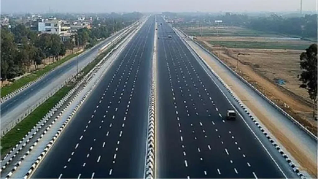Hisar News: हिसार ट्रैफिक को लेकर बड़ा फैसला: लक्ष्मी बाई चौक से टाउन पार्क तक बनेगी सिक्स लेन सड़क, ₹30 करोड़ मंजूर
