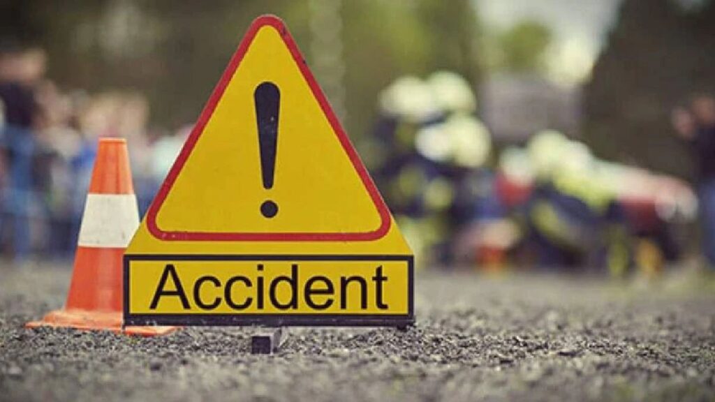 Jaipur Road Accident: जयपुर में सड़क किनारे खड़े परिवार पर चढ़ा ट्रेलर, पिता समेत तीन बच्चों की मौत, महिला गंभीर घायल