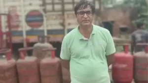 Jhajjar News: झज्जर में सिलेंडर माफिया पर बड़ा एक्शन, सिलानी और शहर में छापेमारी, 27 गैस सिलेंडर जब्त