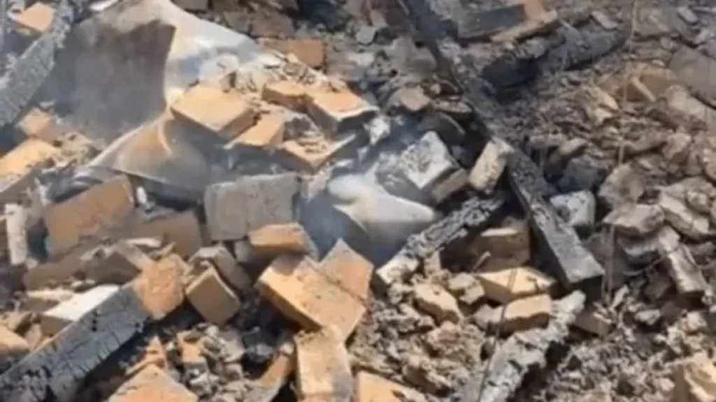 Jind Cylinder Blast: जींद के रजाना कलां में सिलेंडर फटने से तीन मंजिला मकान ढहा, 22 वर्षीय मनीषा की दर्दनाक मौत