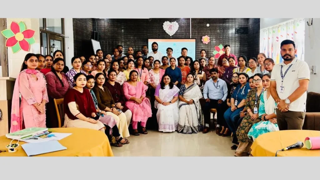 Ladwa News: रटने की आदत छोड़ें बच्चे, मदर टेरेसा स्कूल में टीचर्स को मिले 'एक्टिव लर्निंग' के खास टिप्स