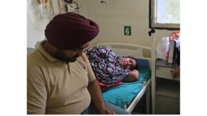 Mohali News: ऑनलाइन आवेदन में देरी के बाद मोहाली में विवाद, आंगनवाड़ी वर्कर पर घर में घुसकर हमला, जांच में जुटि पुलिस