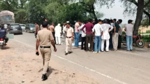 Narnaul News: कनीना-महेंद्रगढ़ स्टेट हाईवे पर नहर विभाग की लापरवाही ने ली फॉरेस्ट गार्ड की जान, भड़के लोग