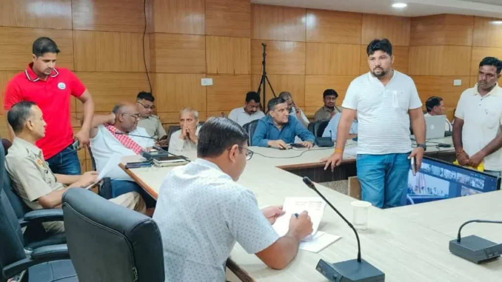 Narnaul News: नारनौल समाधान शिविर में पहुंचे 61 फरियादी, CTM डॉ. मंगल सेन ने दिए त्वरित समाधान के निर्देश