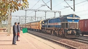Narnaul News: अजमेर-नारनौल रूट से कटरा के लिए सीधी ट्रेन चलाने की मांग, रेल मंत्री को सौंपा ज्ञापन