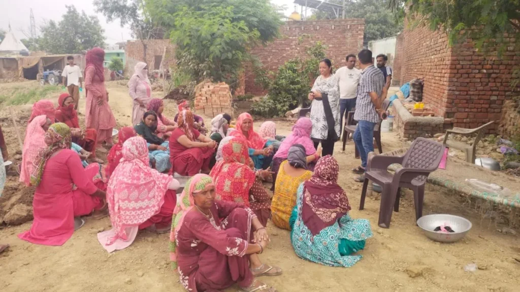 Nilokheri News: नीलोखेड़ी में स्वच्छता अभियान का शंखनाद, ग्रामीणों ने लिया गांव को सुंदर बनाने का संकल्प