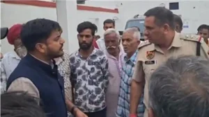 Panchkula News: पिंजौर में अतिक्रमण हटाने पर बवाल, थाने के बाहर ही भिड़ गए पार्षद और थाना प्रभारी