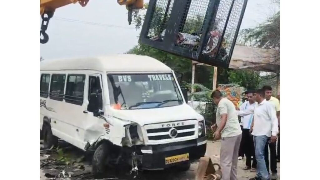 Panchkula Road Accident: पंचकूला में चंडीमंदिर लाइटों के पास हाईवे पर बड़ा सड़क हादसा, ड्राइवर पर नशे में होने का आरोप