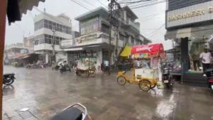 Pehowa News: 4 घंटे तक मंडराते रहे बादल, फिर 10 मिनट की बारिश ने पिहोवा वासियों को दी राहत